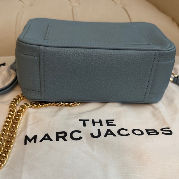 Marc Jacobs Stone Blue Crossbody Bag with Gold Chain - The Snapshot - Picture 6 of 7
